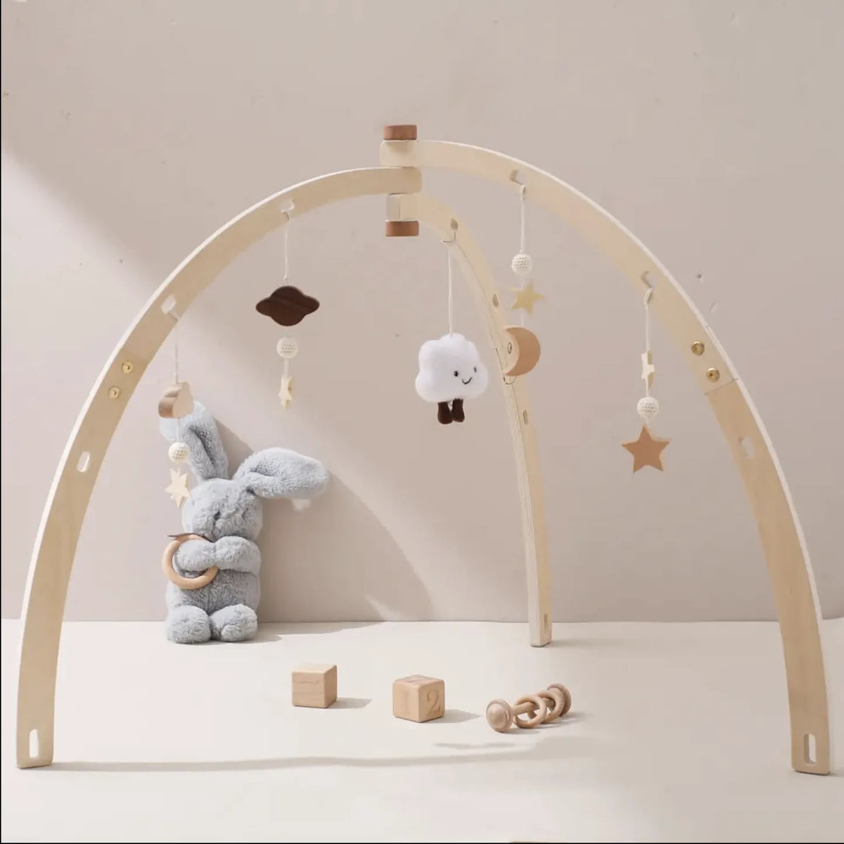 Arche éveil bébé bois éléments suspendus amovibles